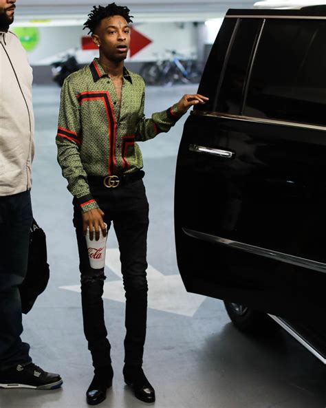 21 savage wearing red gucci jacket|21 savage dresses.